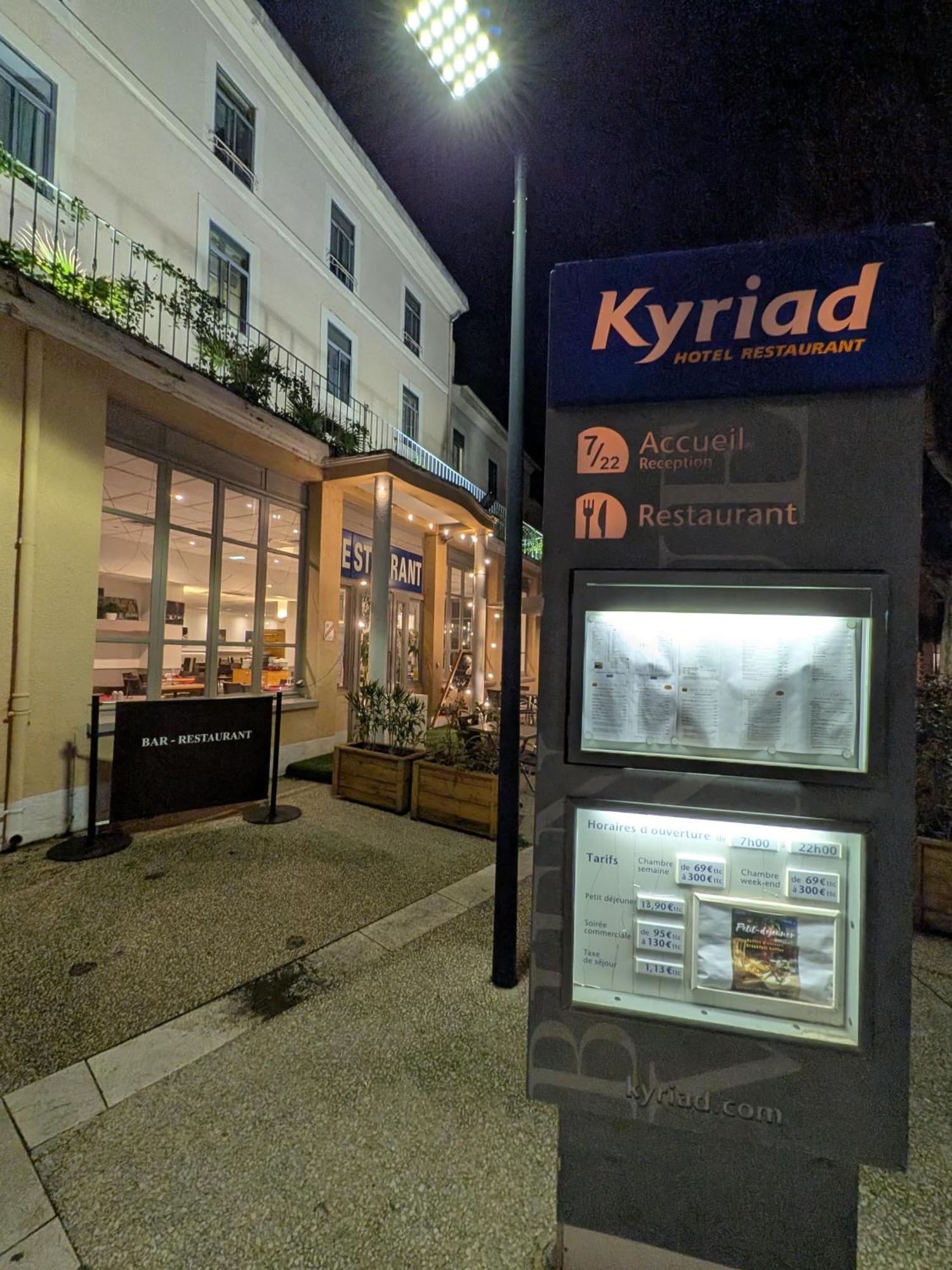 Kyriad Centre - & Restaurant & Bar - La Galerie D'art Des Princes - Provence Alpes Cote D'azur - France - Proche A7-a9 - Exit21- Chateauneuf-du-pape Avignon Bollene Nimes Hotel 3*